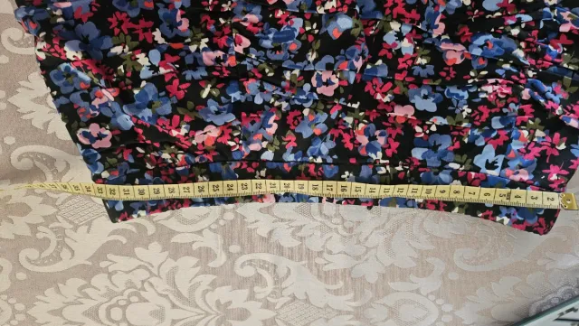 Minifalda Stradivarius floral