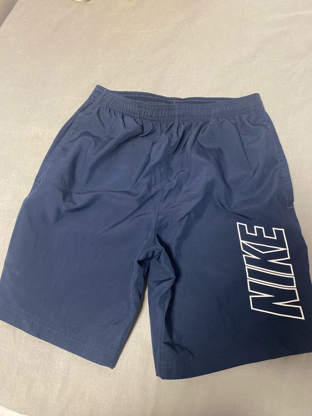 Pantalón deportivo Nike azul marino talla L junio