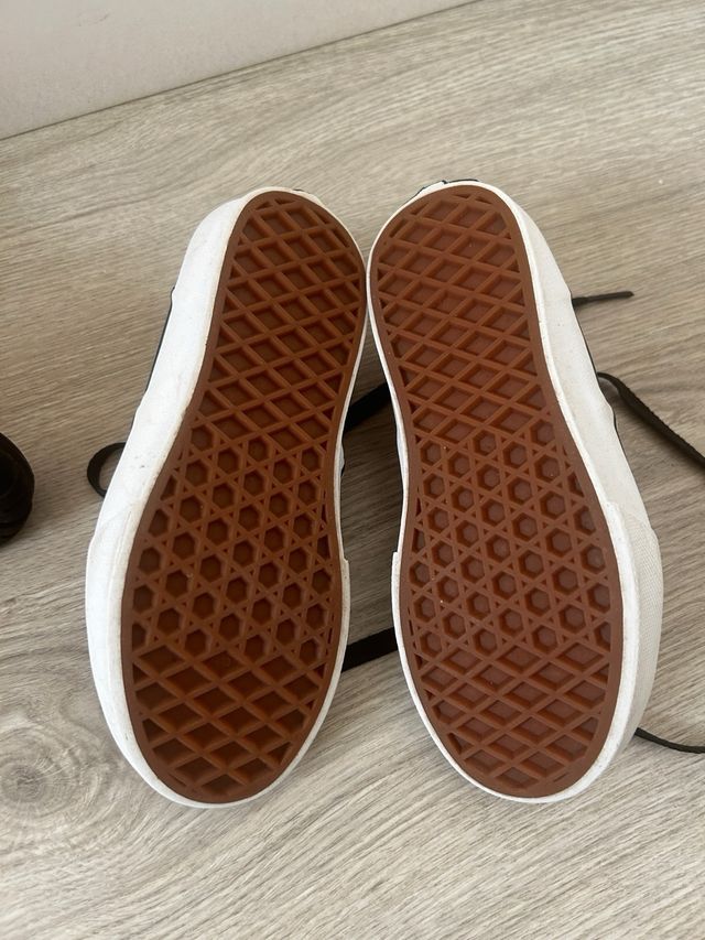 Zapatillas Vans granate talla 30