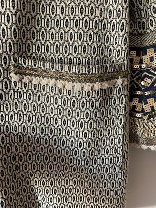 Chaqueta larga vestir beige y negra