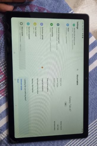 Samsung Galaxy Tab A7 Gris + Cargador