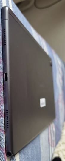 Samsung Galaxy Tab A7 Gris + Cargador