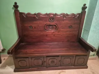 Banco escaño de madera de castaño con almacenaje
