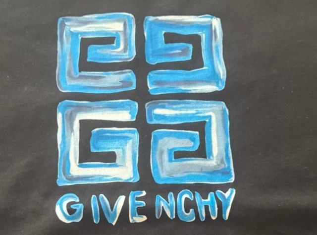 Camiseta Givenchy Negra