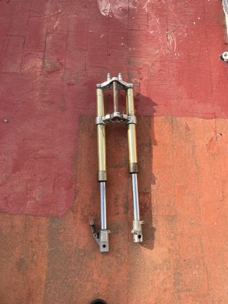 Horquillas Showa Invertidas