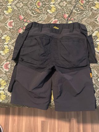 Pantalón corto trabajo Snickers negro