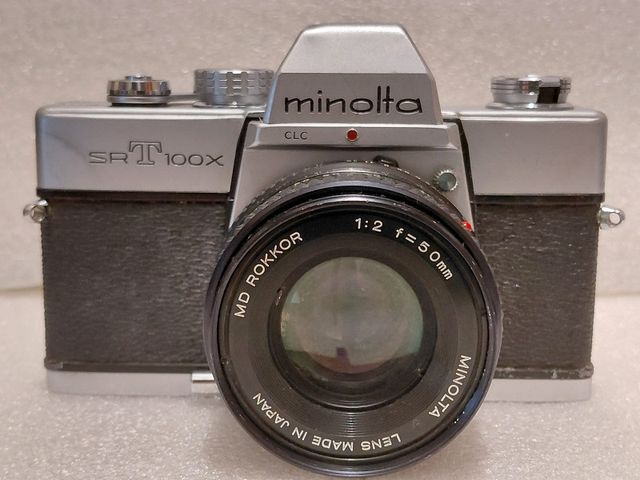 Minolta SRT100X con MD ROKKOR 50/2.0