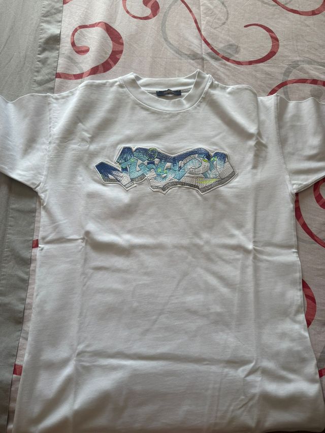 Camiseta Louis Vuitton Graffiti Multicolor