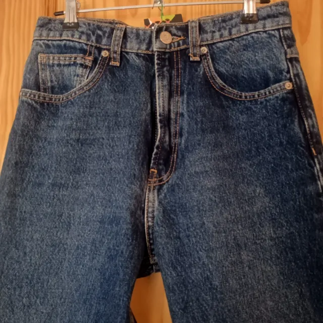 Dos vaqueros de marca