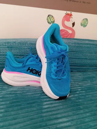 Hoka Bondi 9 Tenis Azul y Rosa