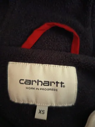 Cazadora Carhartt Roja