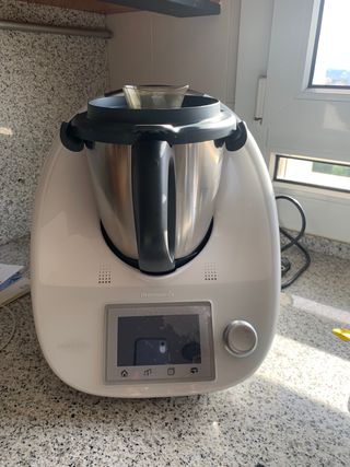 Termomix TM5 con utensilios