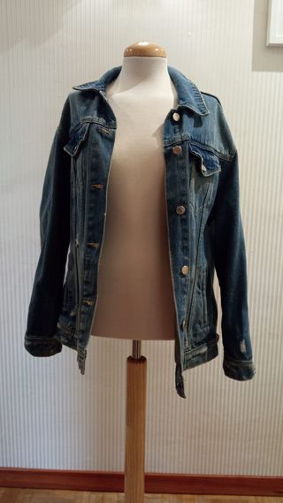 Cazadora vaquera Stradivarius Disney MinnieTalla S