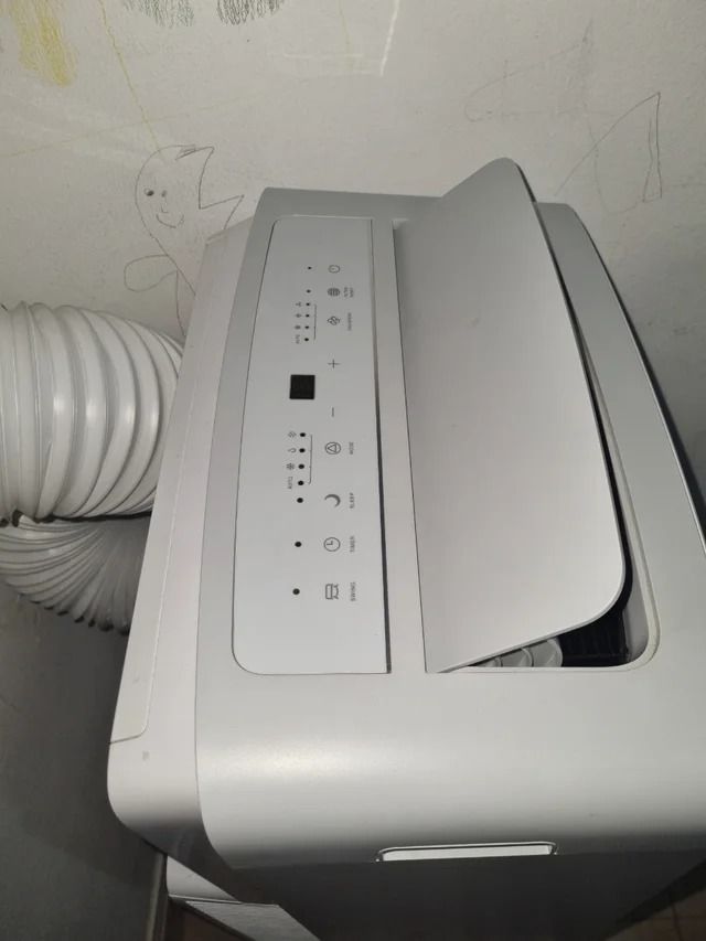 Aire Acondicionado Tristar 12000 BTU