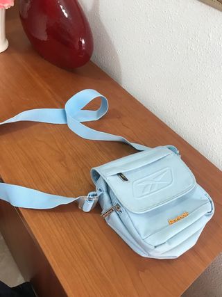 Bolso bandolera Reebok azul y naranja