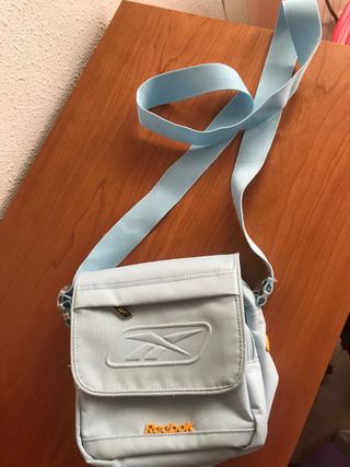 Bolso bandolera Reebok azul y naranja