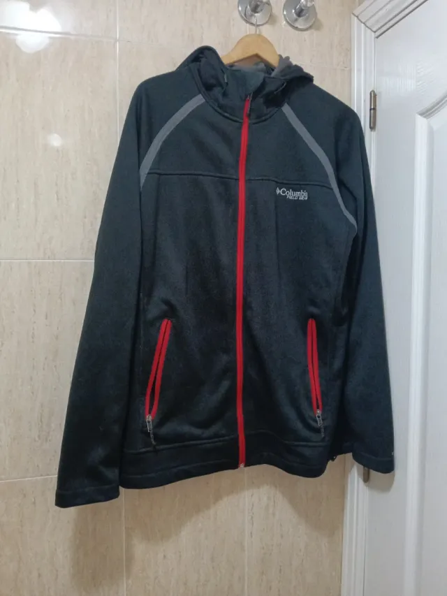Sudadera Columbia con cremallera y capucha