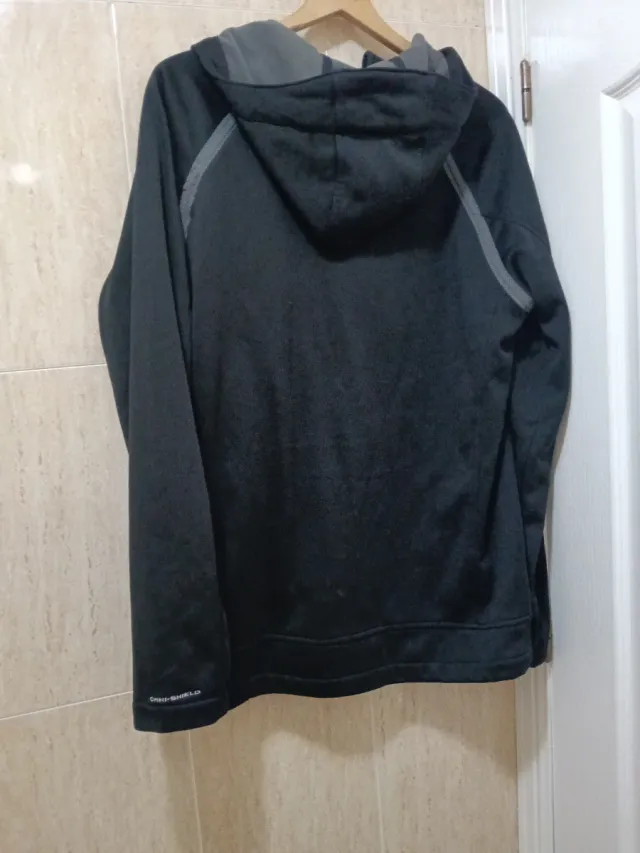 Sudadera Columbia con cremallera y capucha