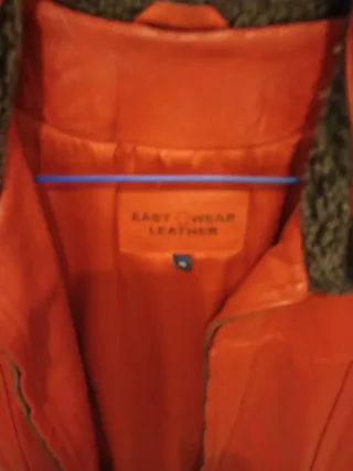 Cazadora de piel roja Talla L