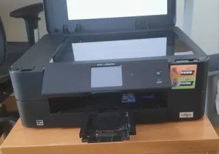 Impresora Multifunción Brother DCPJ562DW + tinta