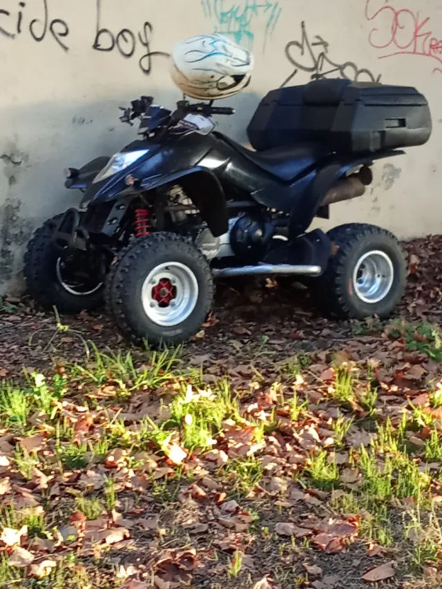 Quad Kymco KXR 250