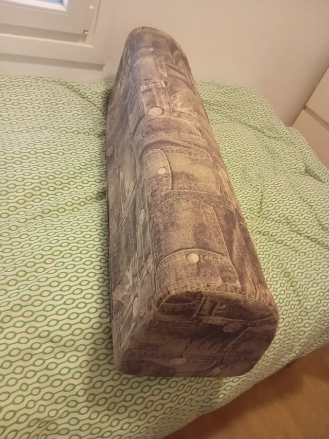 Cojín respaldo cabecero tela