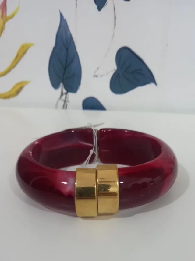 Pulsera Roja y Dorada