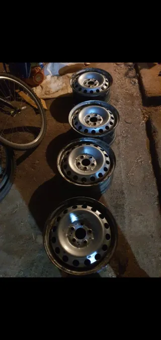Llantas Mercedes Viano 16 chapa