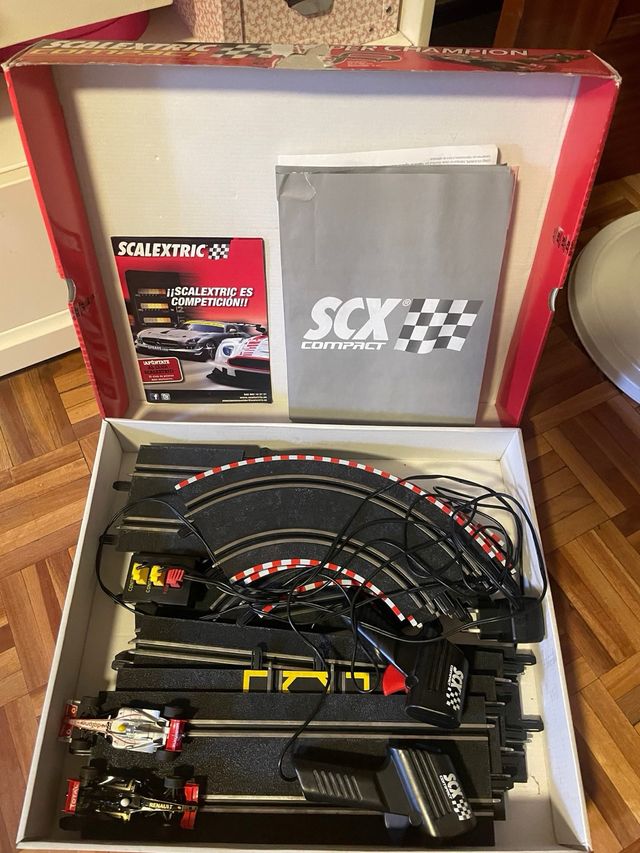 Scalextric Compact Super Champion