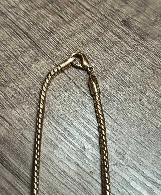 Cadena y Cruz Circonitas Verdes y Blanca.