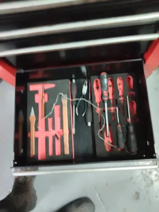 Carro Wurth 7 cajones con herramientas