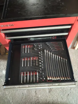 Carro Wurth 7 cajones con herramientas