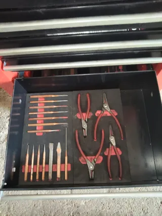 Carro Wurth 7 cajones con herramientas