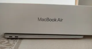 MacBook Air 2020 Retina 13' Pulgadas 256GB Plata