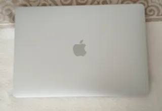 MacBook Air 2020 Retina 13' Pulgadas 256GB Plata