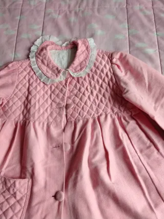 Bata infantil rosa acolchada 8/9 años