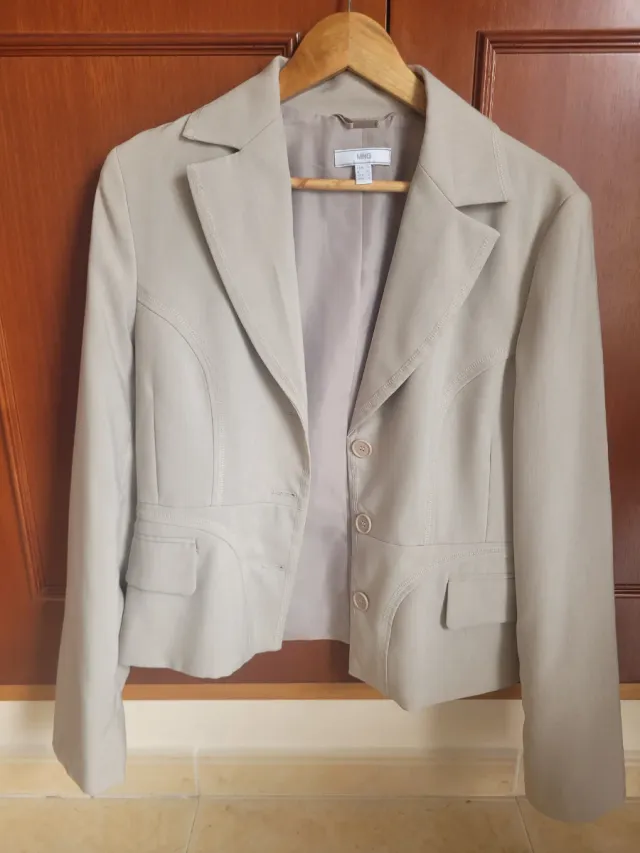 Americana beige Mango