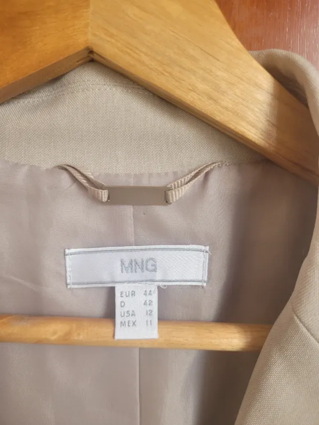 Americana beige Mango