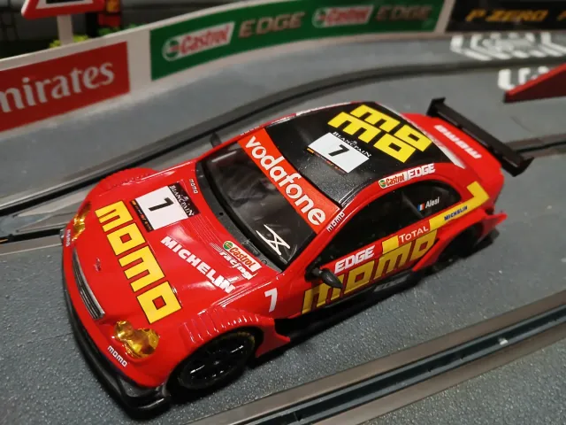 Coche Scalextric Digital System Mercedes C klasse