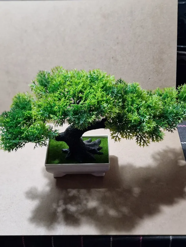 Bonsái artificial verde