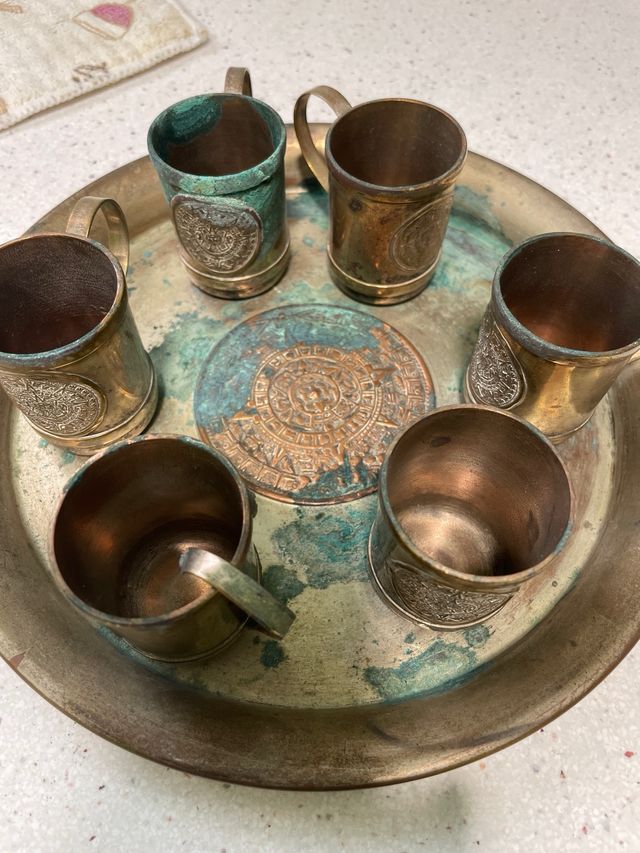 Plato y 6 Vasos de Cobre - México