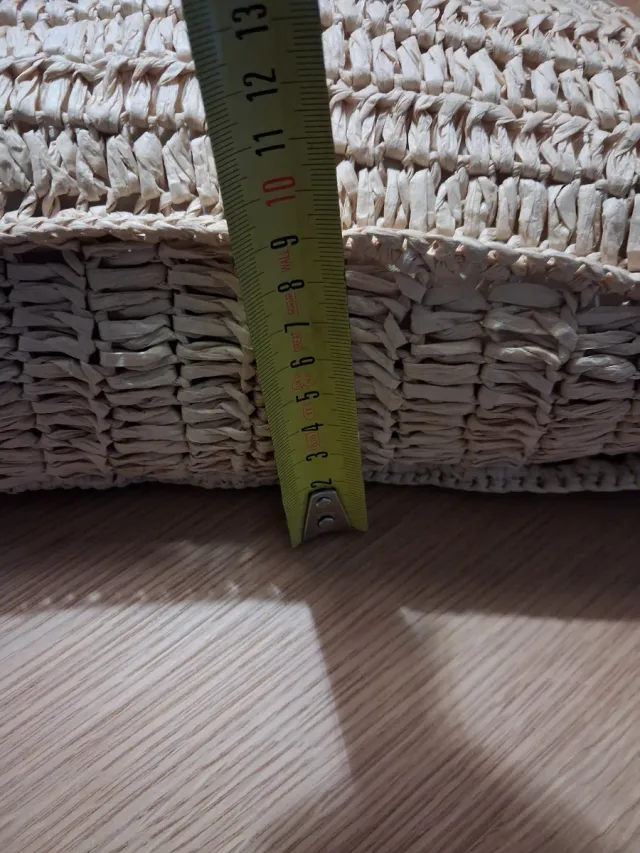 Bolso de mano ganchillo flores rosa y beige