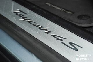 Porsche Taycan 4S