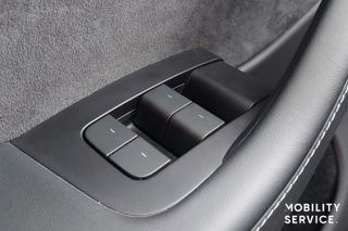 Tesla Model Y Gran Autonomía 4WD