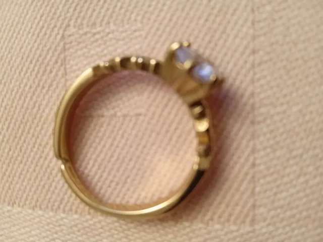 Anillo ajustable con piedra