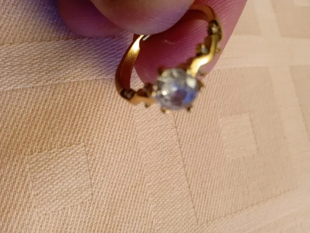 Anillo ajustable con piedra