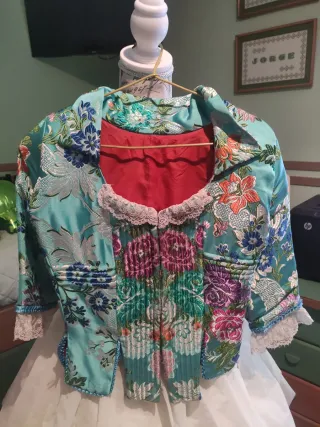 Cuerpo de fallera multicolor