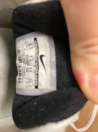 Nike Court Royale Blancas y Negras