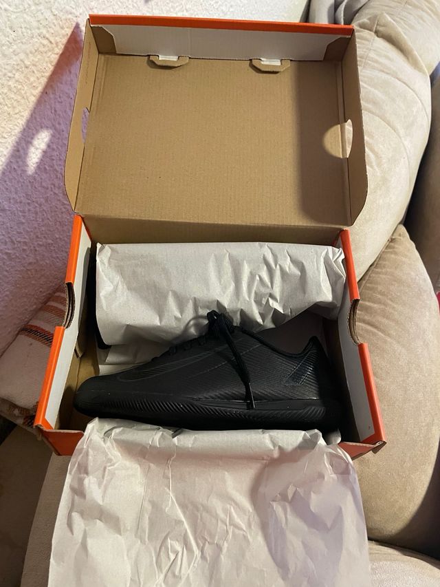 Zapatillas Nike JR VAPOR 16 CLUB IC Talla 35