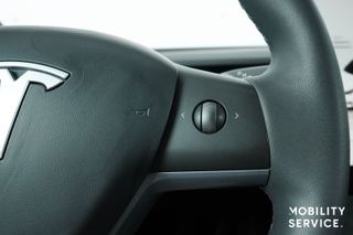 Tesla Model Y Gran Autonomía 4WD